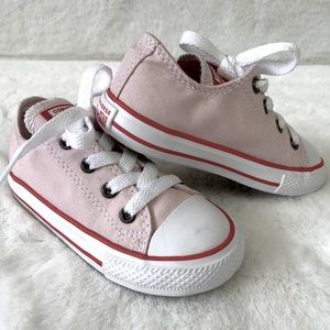 Converse Sneaker Light Pink US8 - EU24